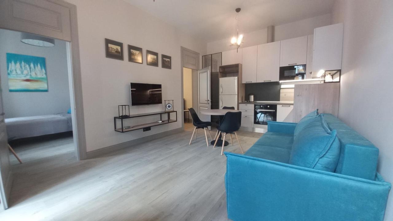 Квартира С Балконом И 2 Спальнями "Na Knyazheskoy" Apartment Odessa Exterior photo